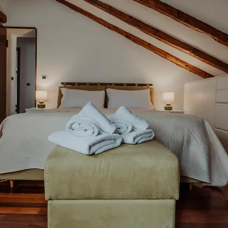 公寓 Artemar The Roof Piazza Unita