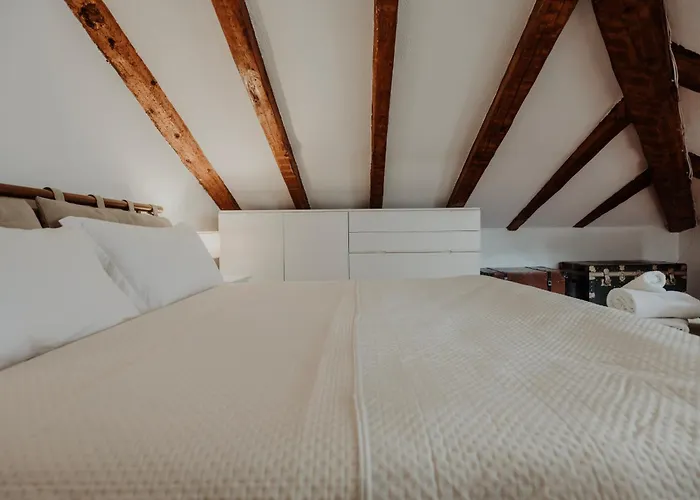 Artemar The Roof Piazza Unita 아파트